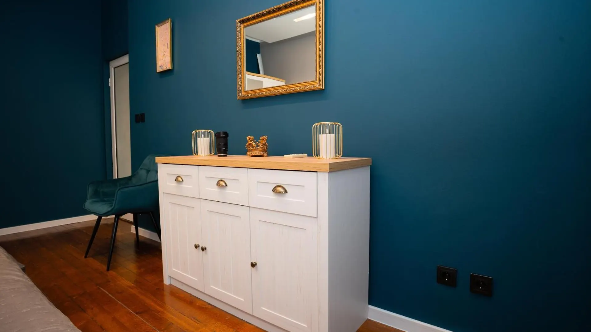 Apartment Casa Blue - Two Bdr Suite Next To Ndk Sofia