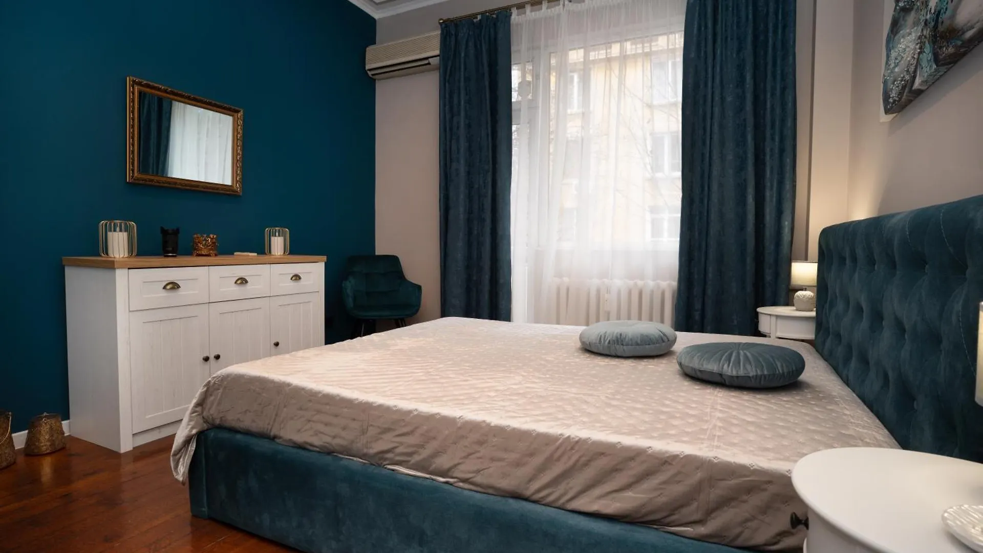 Apartment Casa Blue - Two Bdr Suite Next To Ndk Sofia Bulgaria